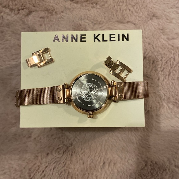 Pre-owned - Anne Klein watch - rose gold - Picture 2 of 6